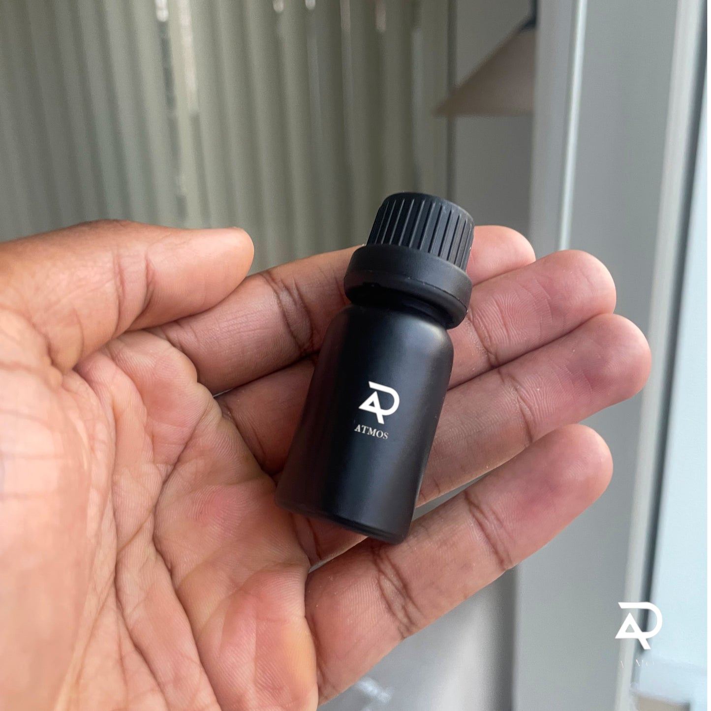 L'ESSENCE 7 - Recharge d'huile de parfum 8 ml